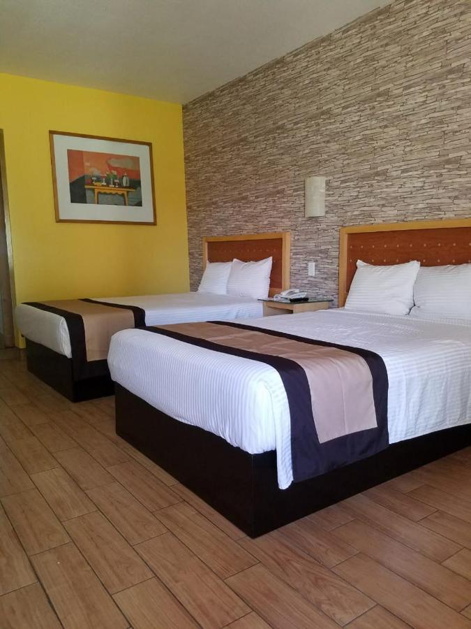 Hotel Colonial Mexicali Exterior photo