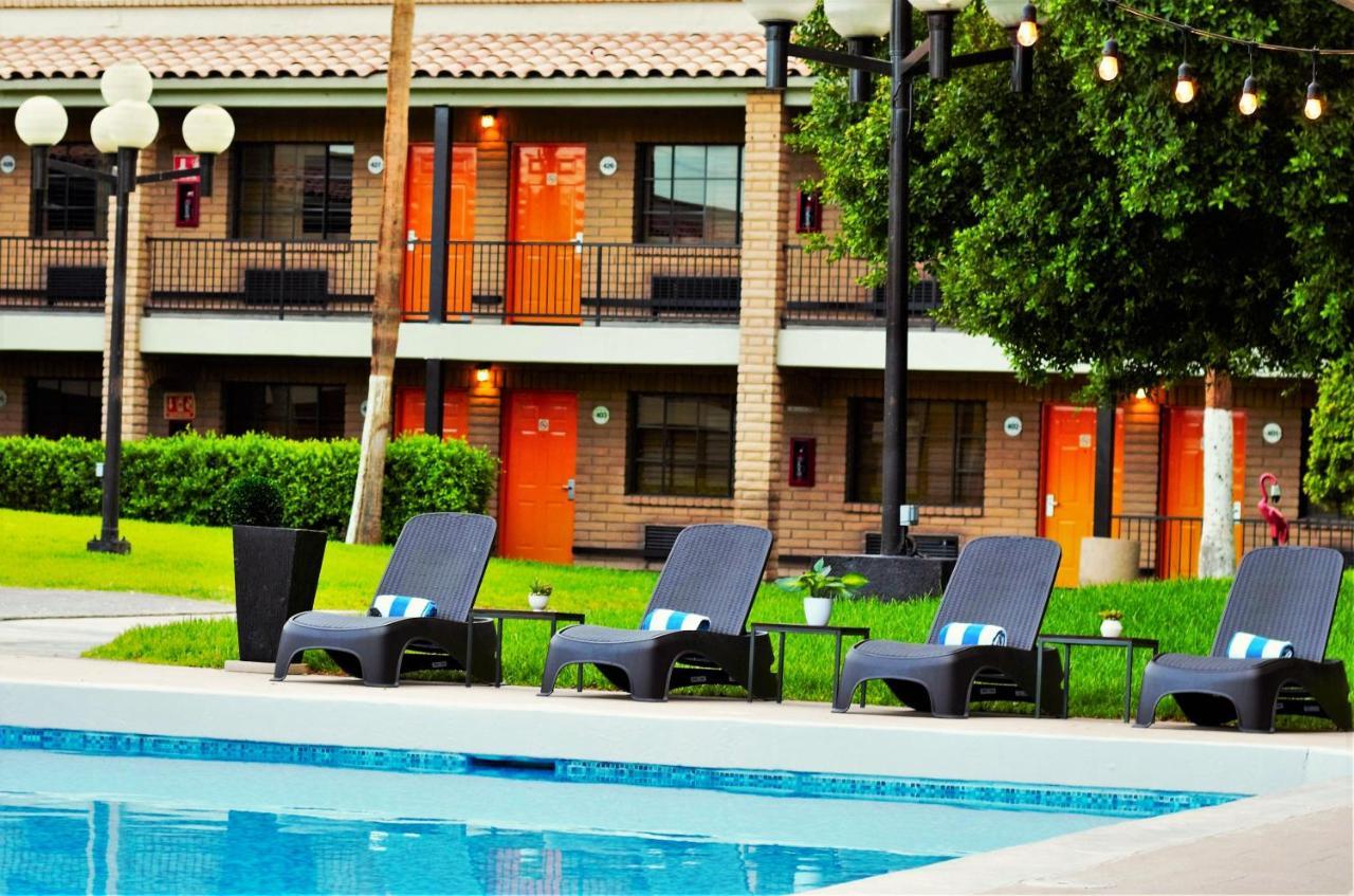 Hotel Colonial Mexicali Exterior photo