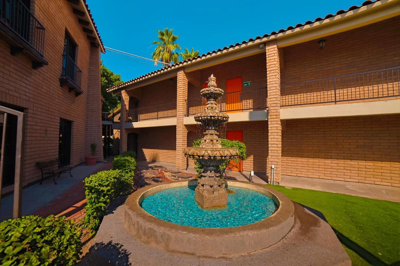 Hotel Colonial Mexicali Exterior photo